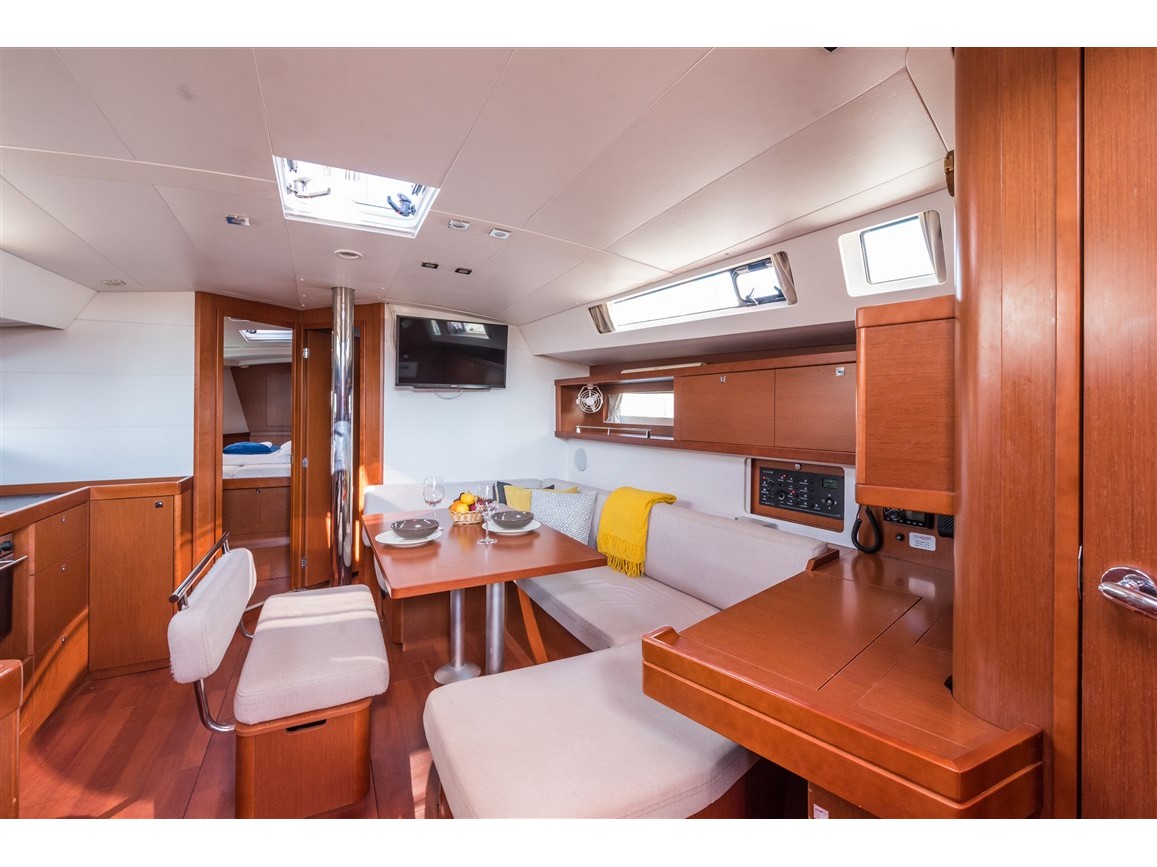 Oceanis 45 — photo 27