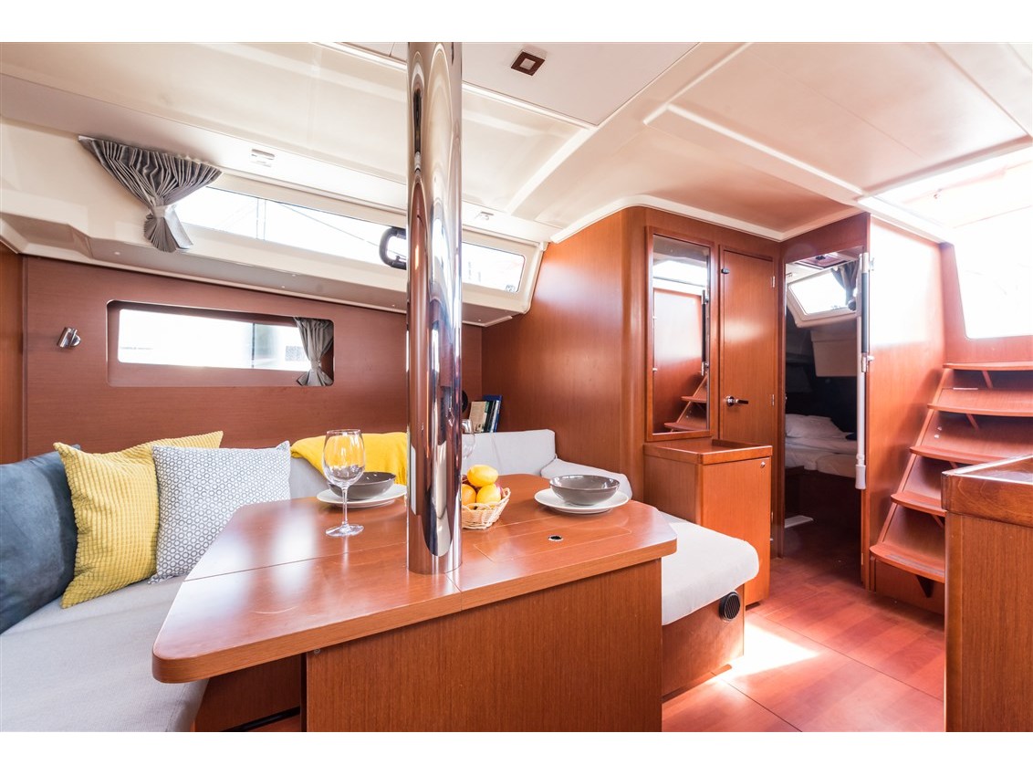 Oceanis 41.1 — photo 2