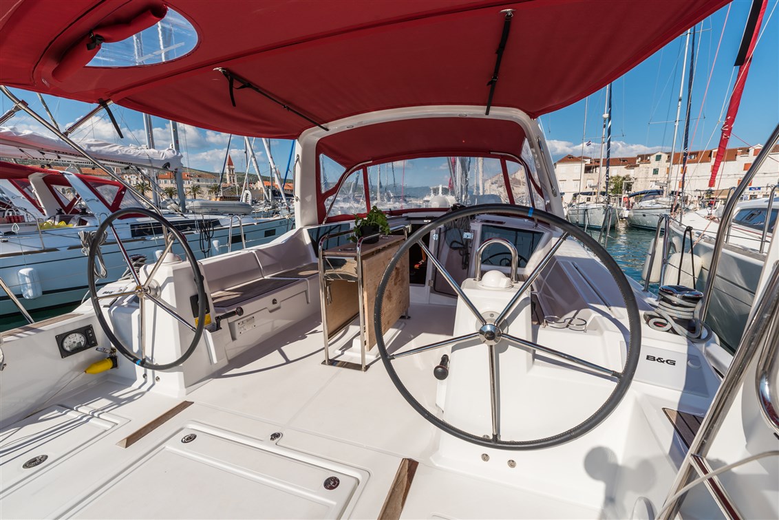 Oceanis 41.1 — photo 9