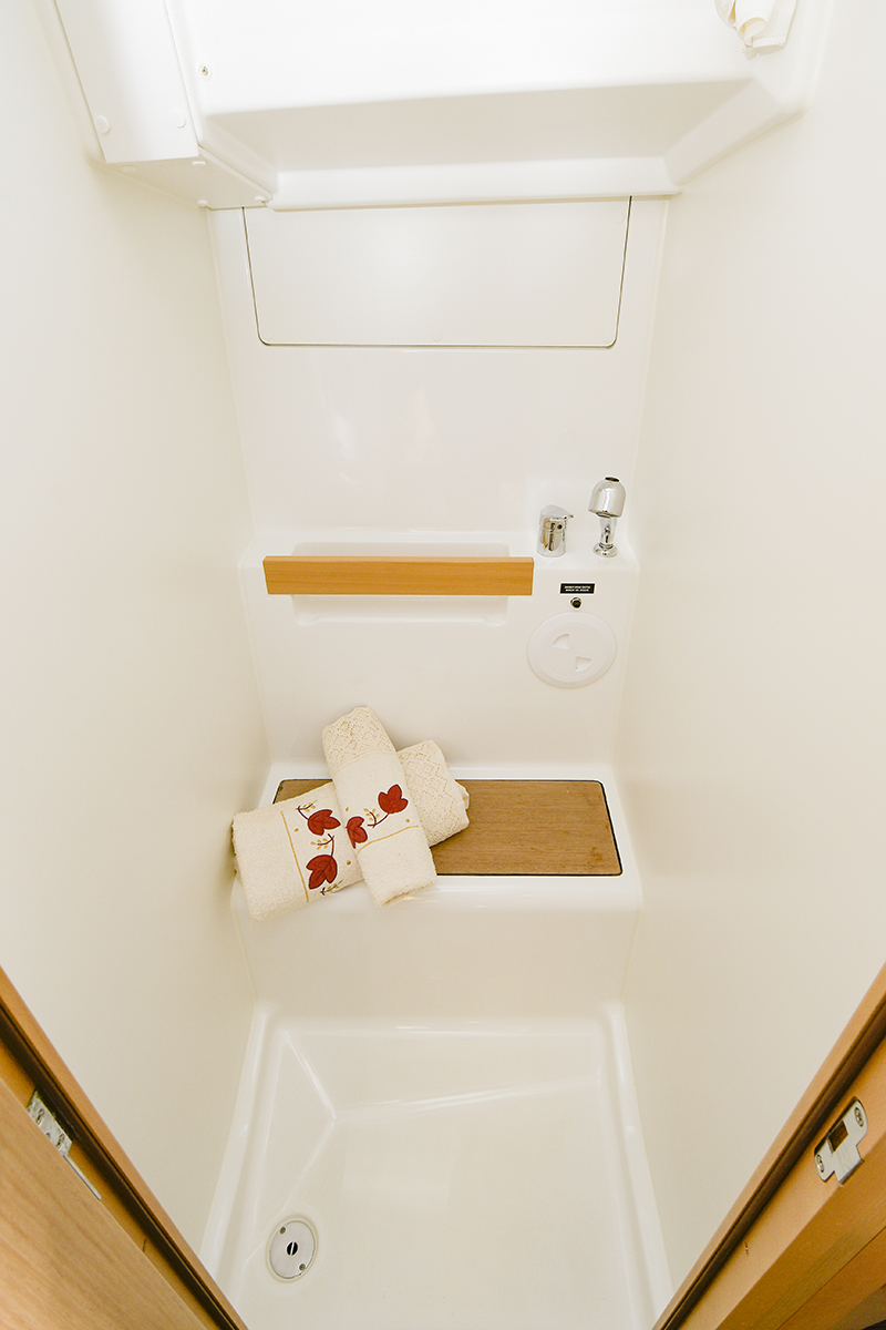 Oceanis 38 — photo 11