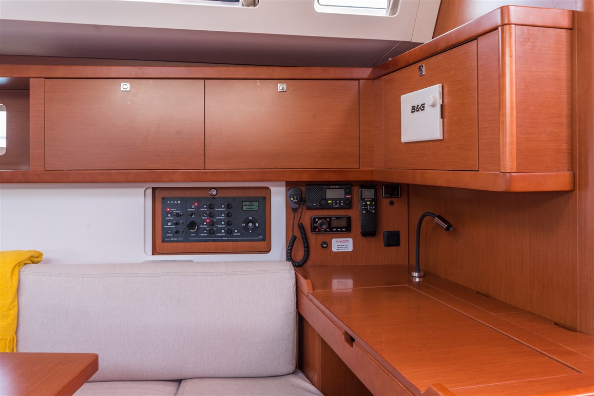 Oceanis 45 — photo 5