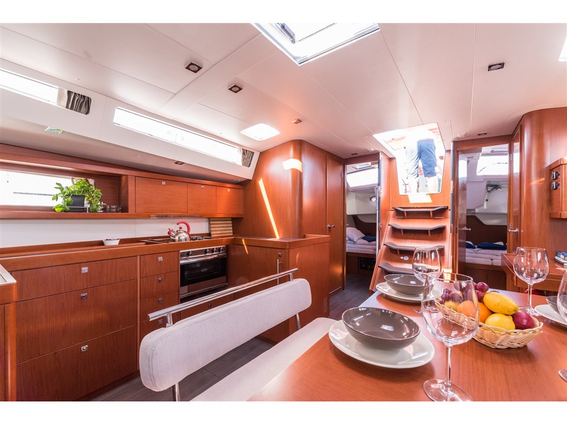 Oceanis 48 — photo 14