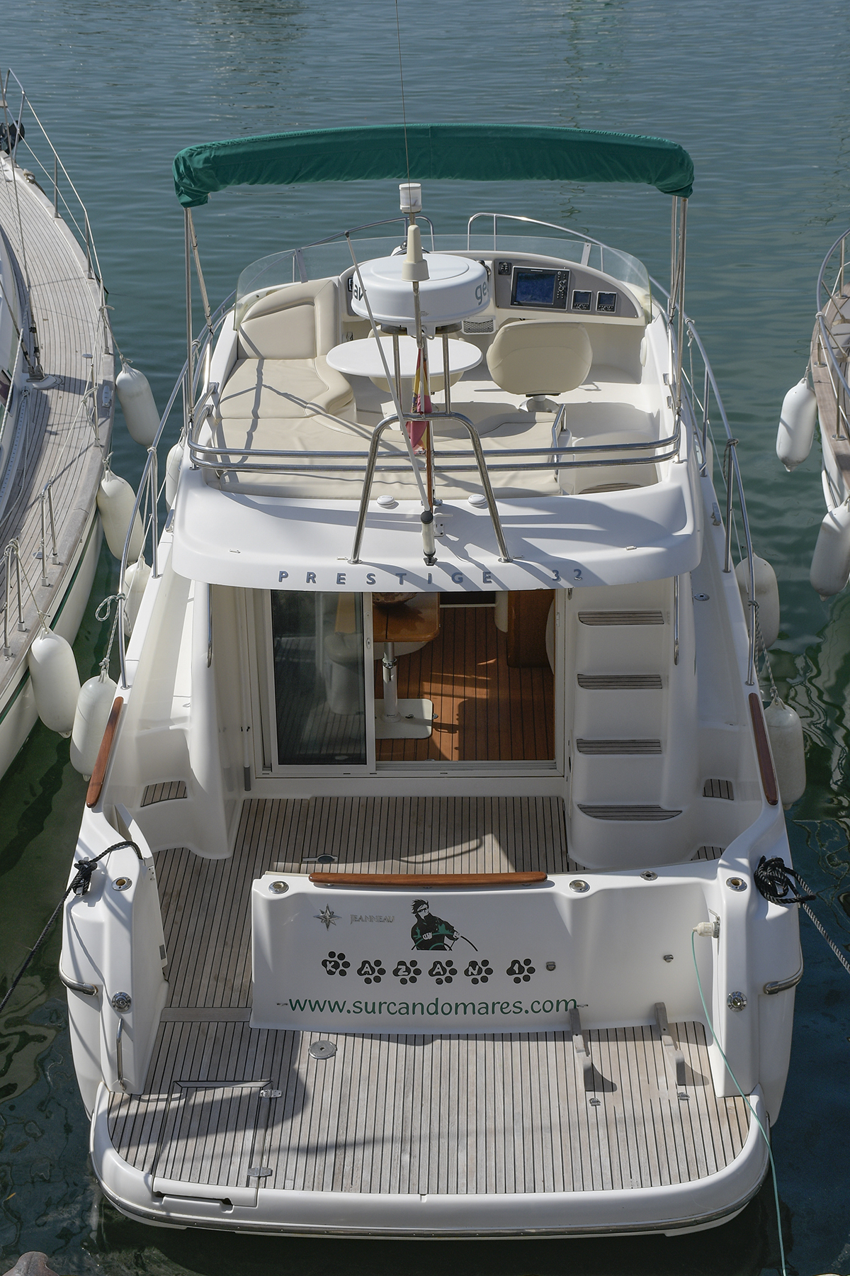 Prestige 32 — photo 10