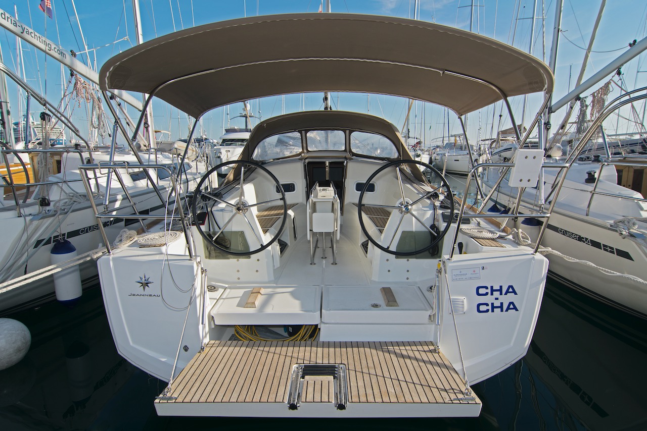 Sun Odyssey 349 — photo 7