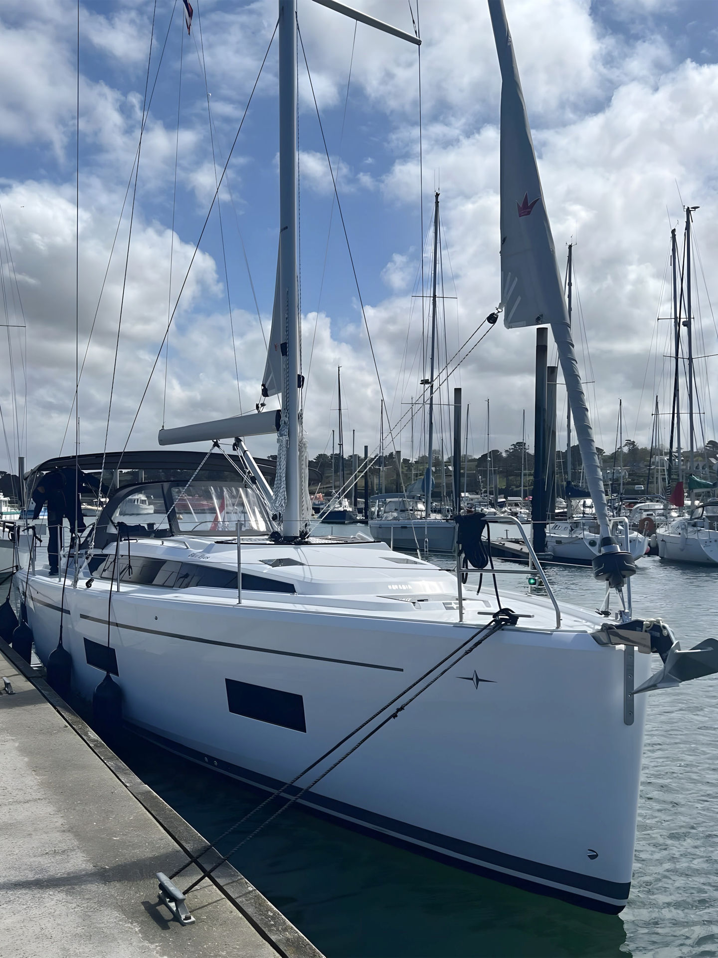 Bavaria C42 — photo 4