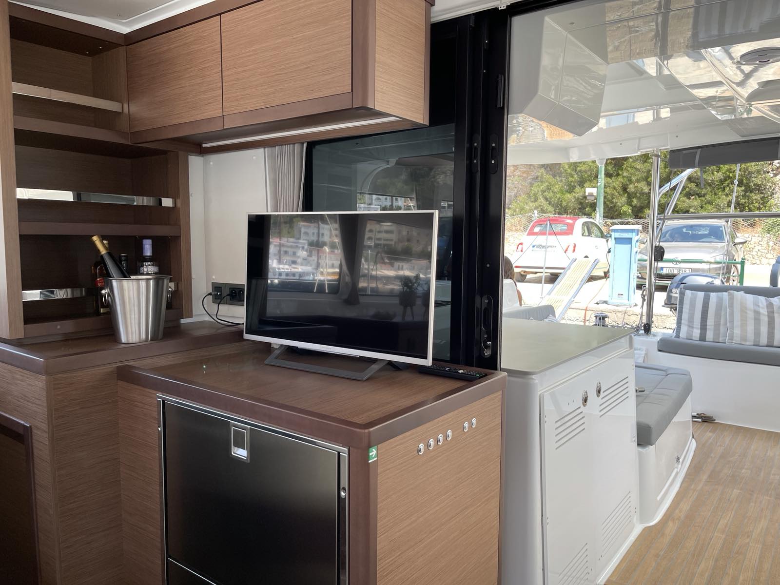 Lagoon 46 — photo 10