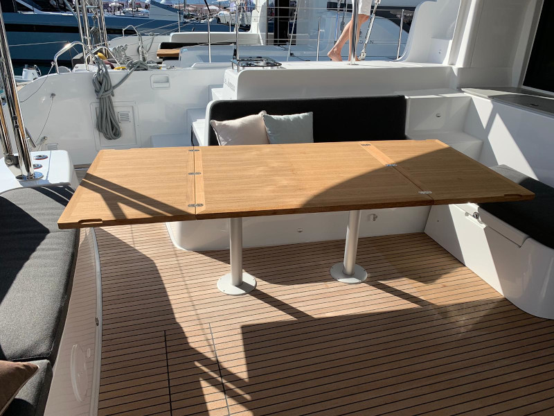 Lagoon 46 — photo 18