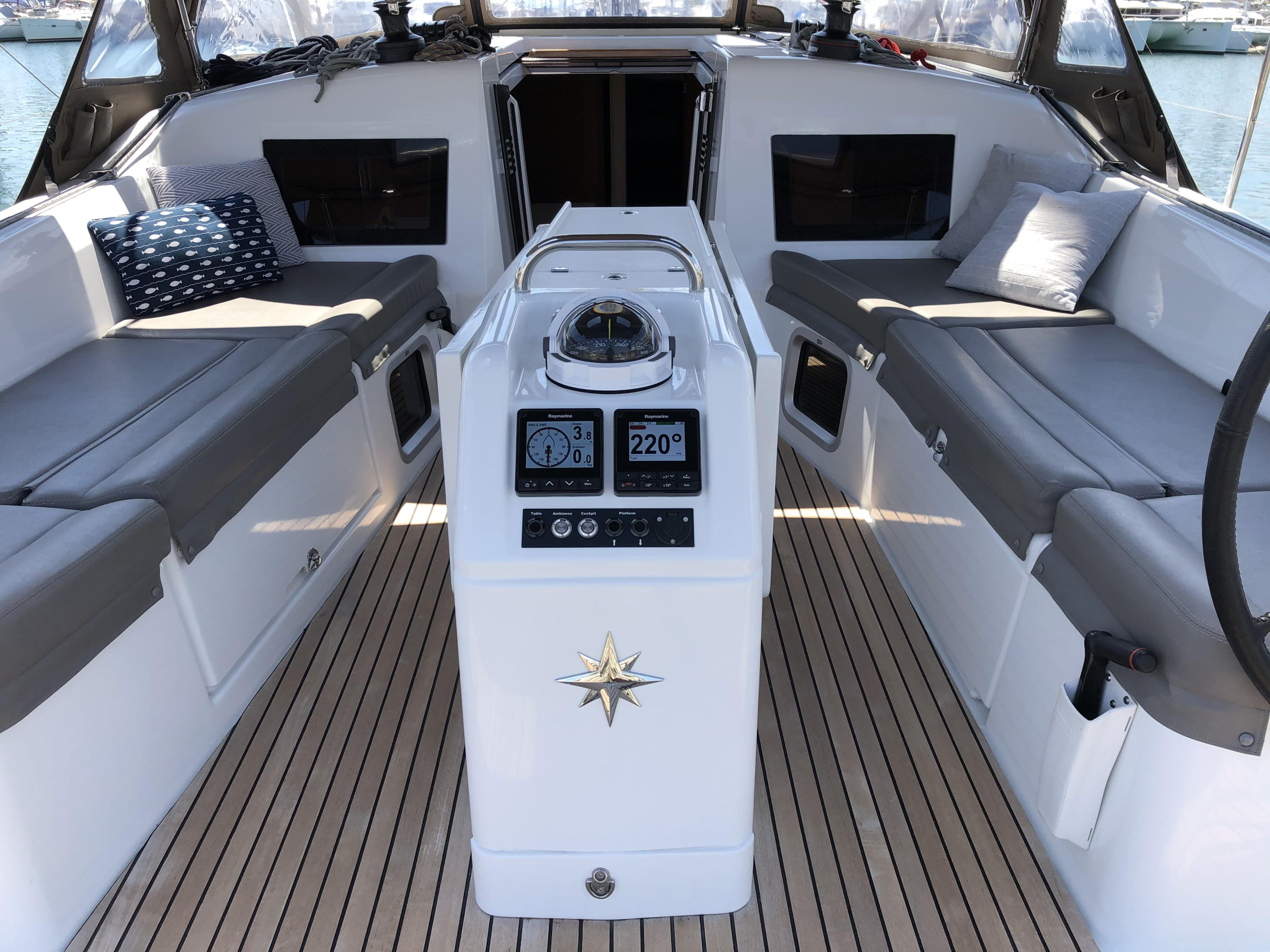 Sun Odyssey 410 — photo 13