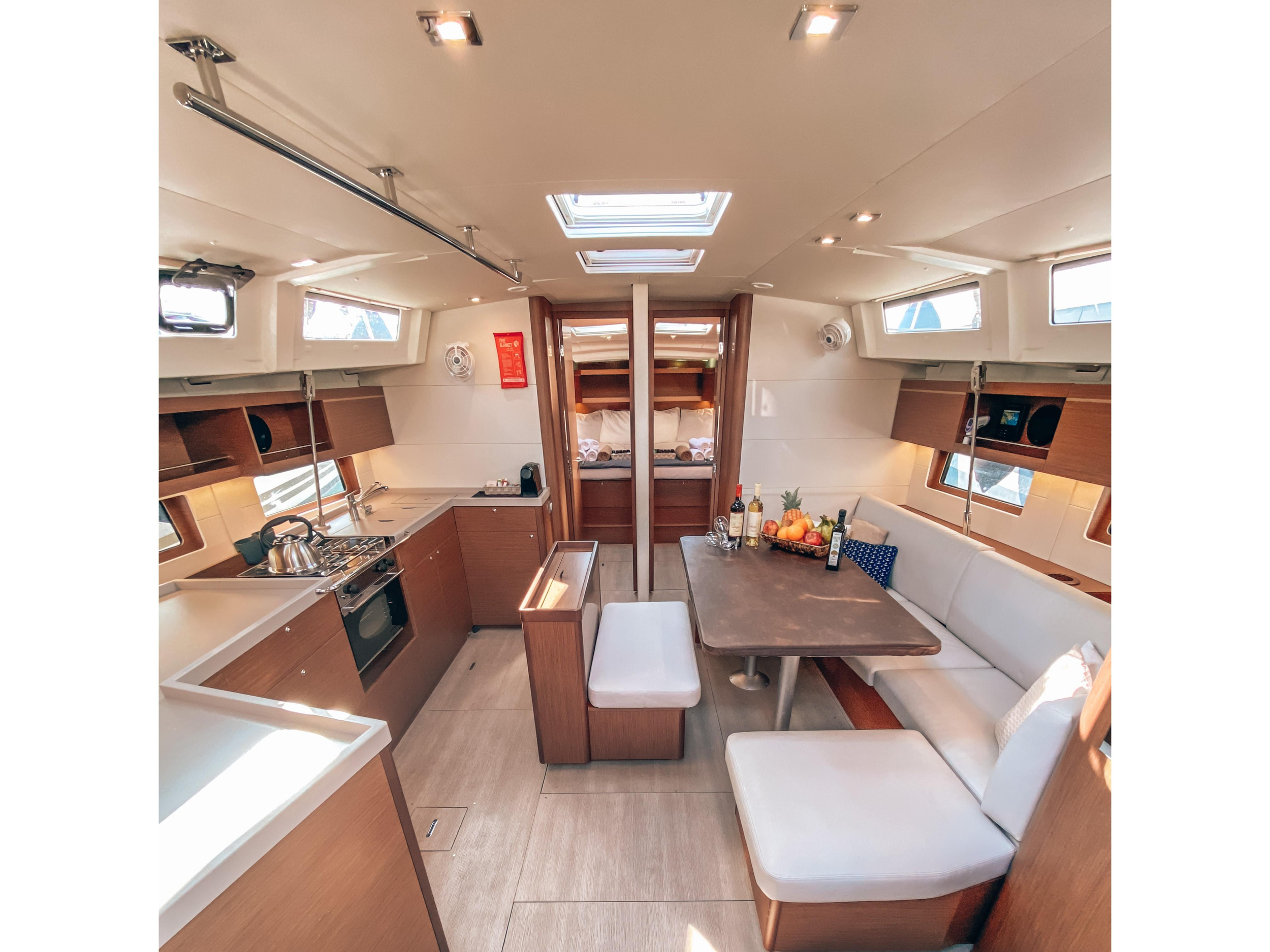 Oceanis 46.1 — photo 21