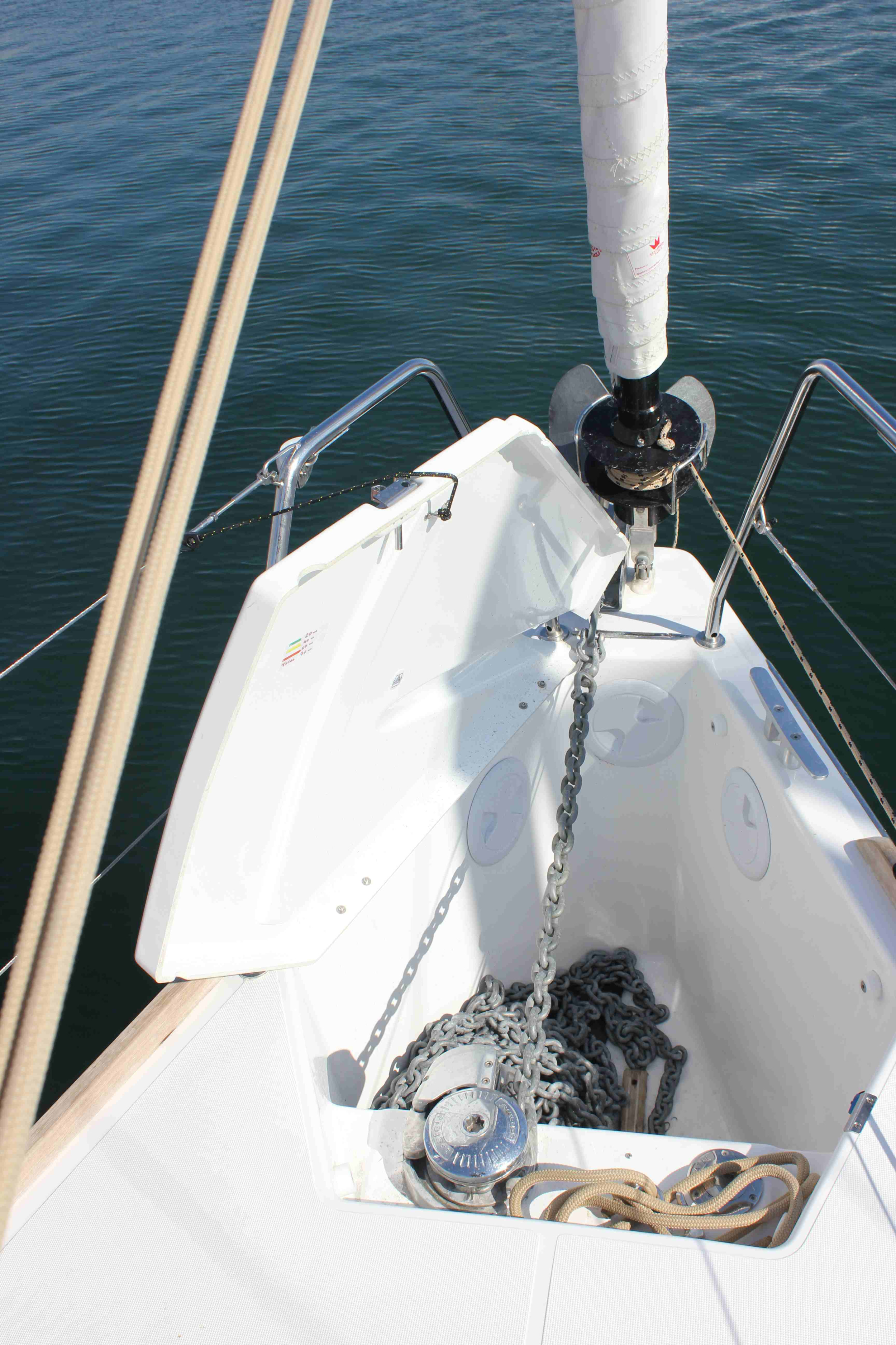 Dufour 382 GL — photo 4