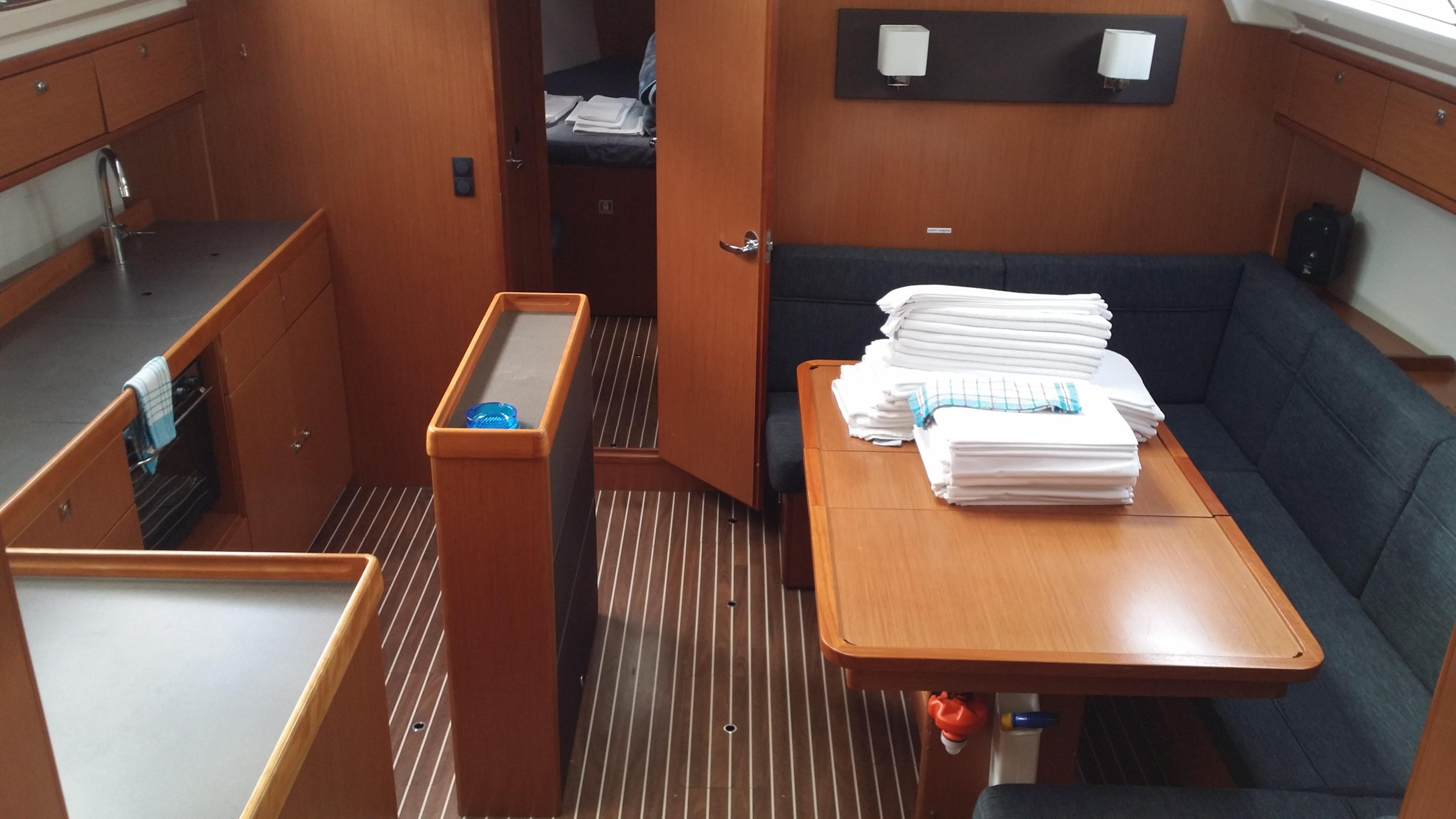 Bavaria Cruiser 46 — photo 8