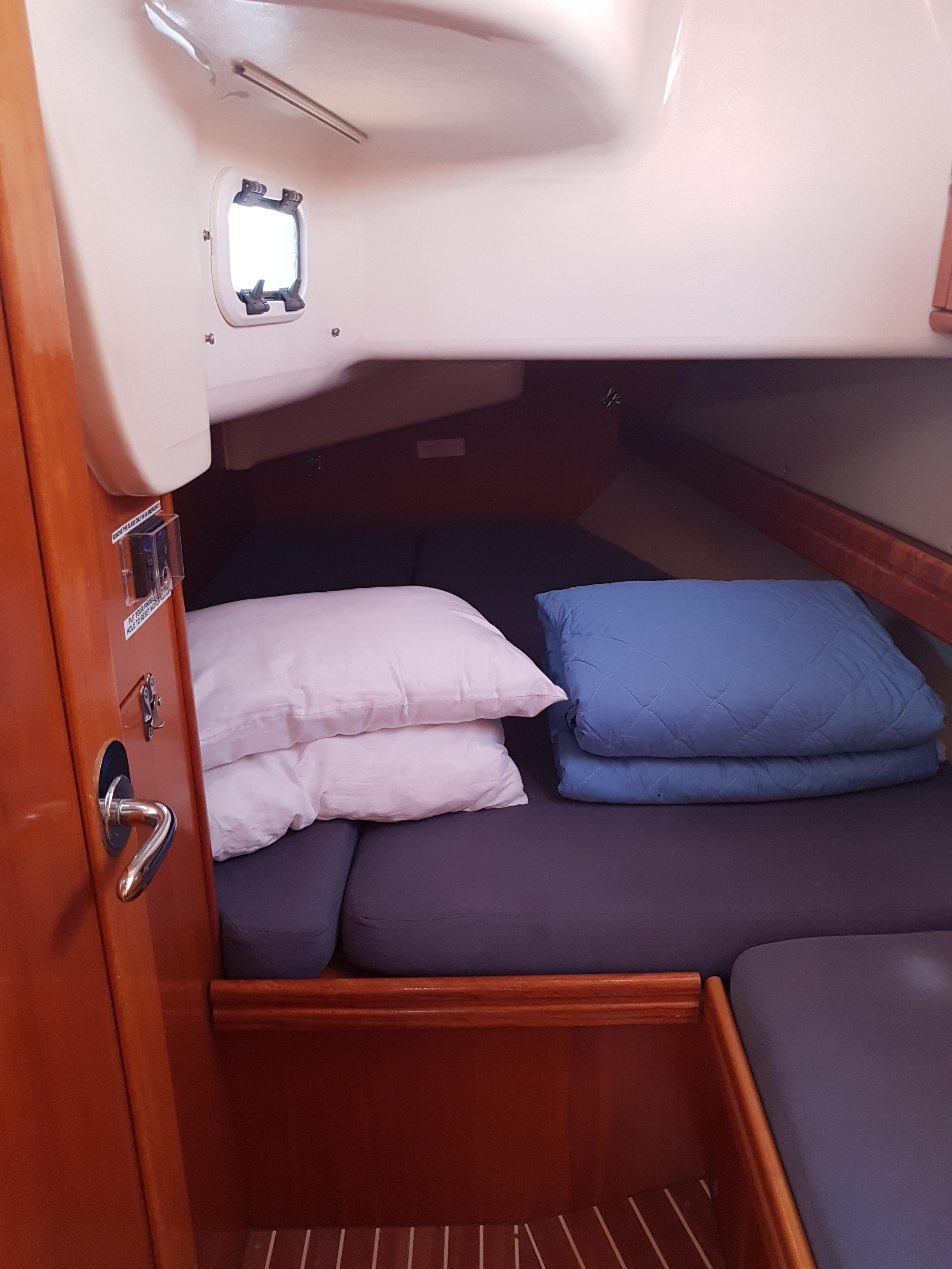 Bavaria 40 Cruiser — photo 6