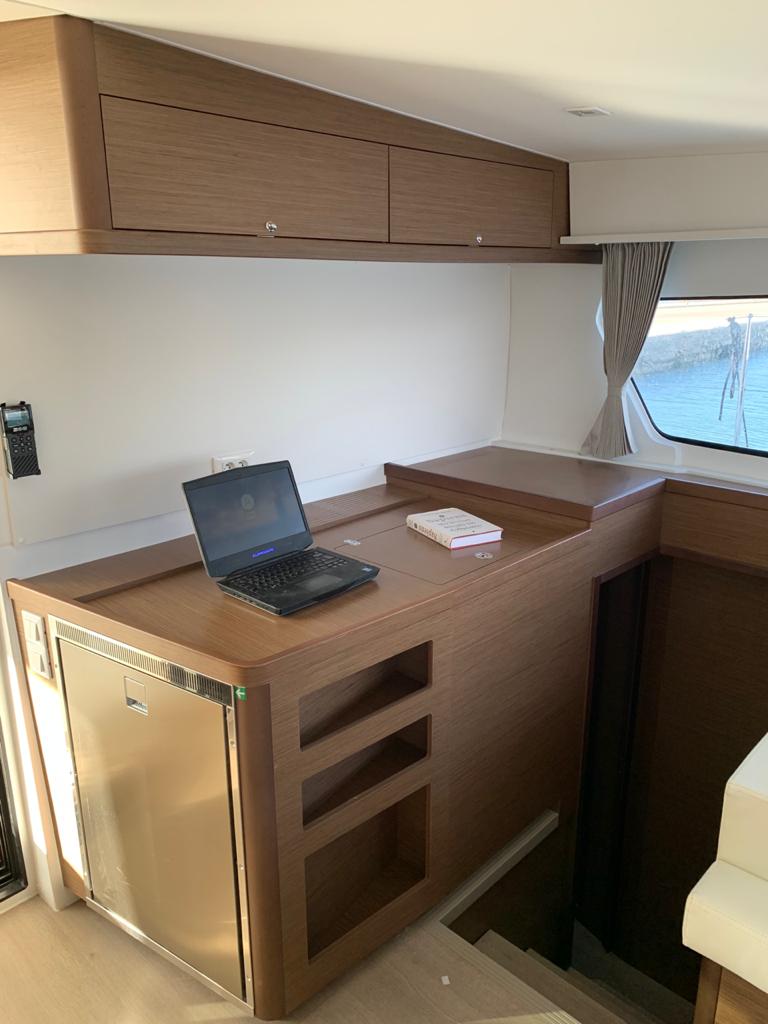 Lagoon 42 — photo 13