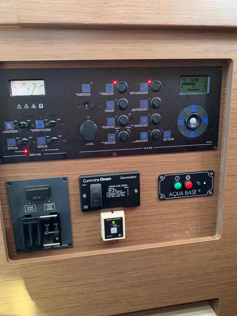 Lagoon 42 — photo 17