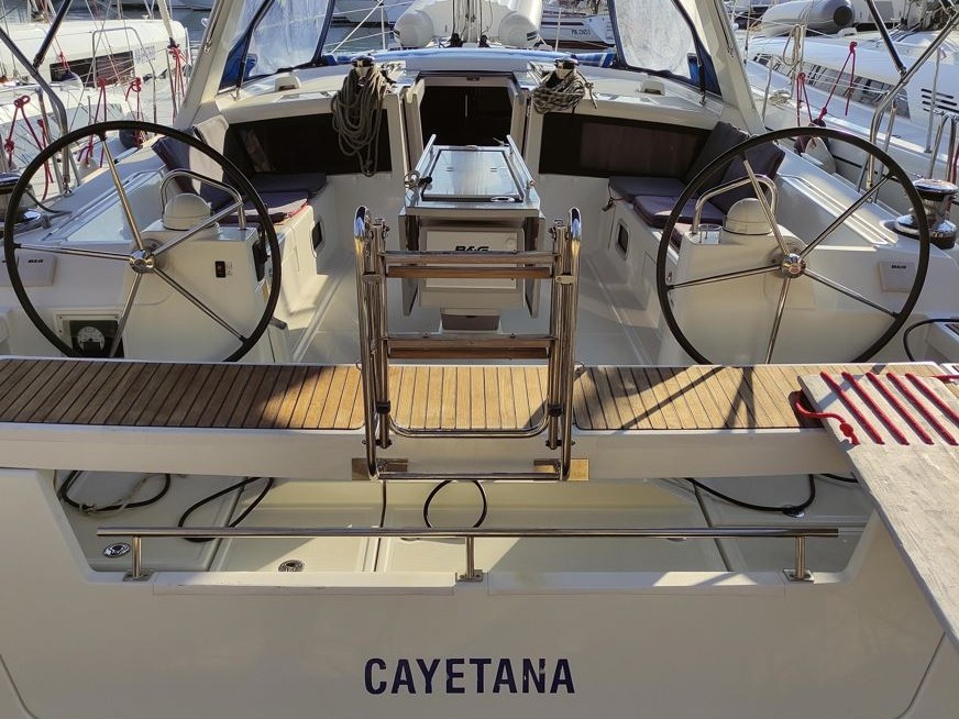 Oceanis 48 — photo 1