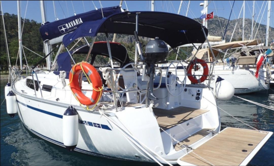 Bavaria Cruiser 34 — photo 6