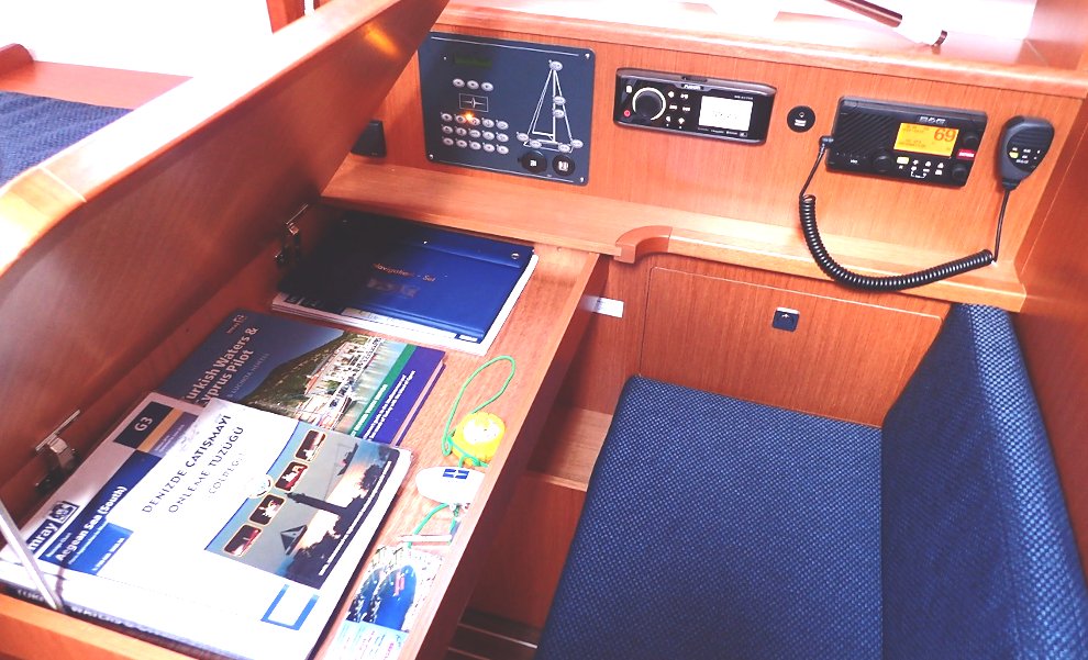 Bavaria Cruiser 41 — photo 4