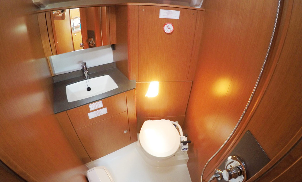 Bavaria Cruiser 41 — photo 4