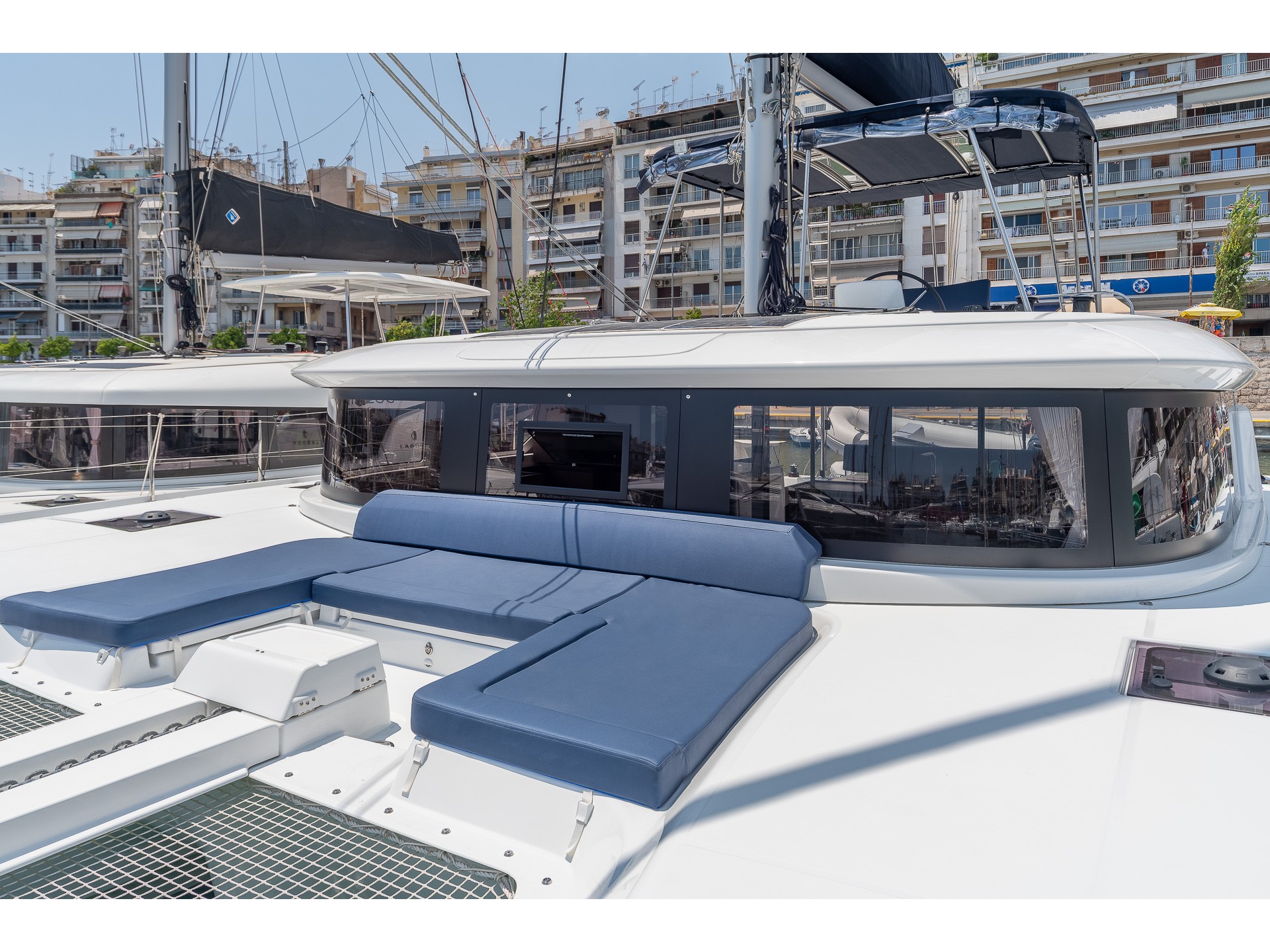 Lagoon 46 — photo 1