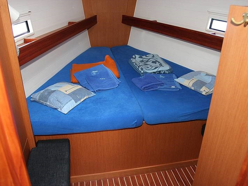 Bavaria 36 Cruiser — photo 4