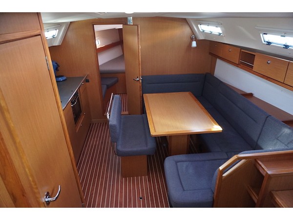 Bavaria Cruiser 40 — photo 3