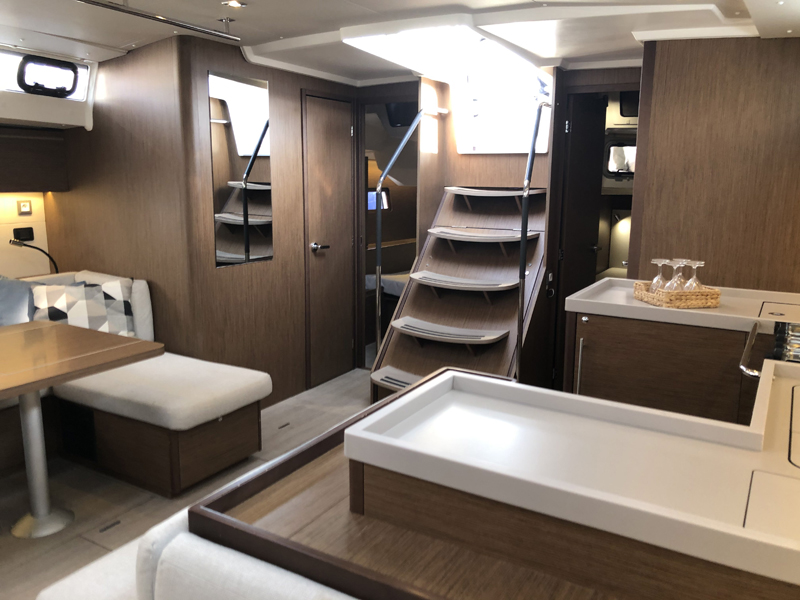 Oceanis 51.1 — photo 17