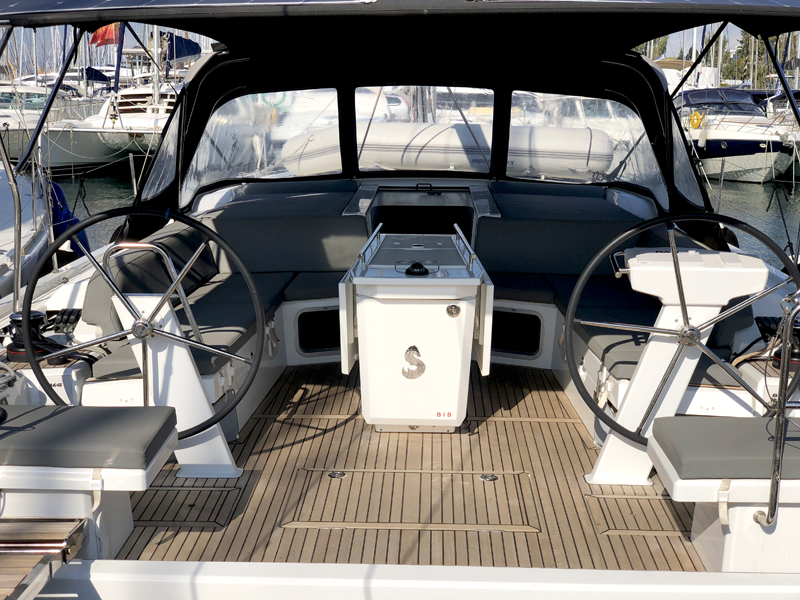 Oceanis 51.1 — photo 9