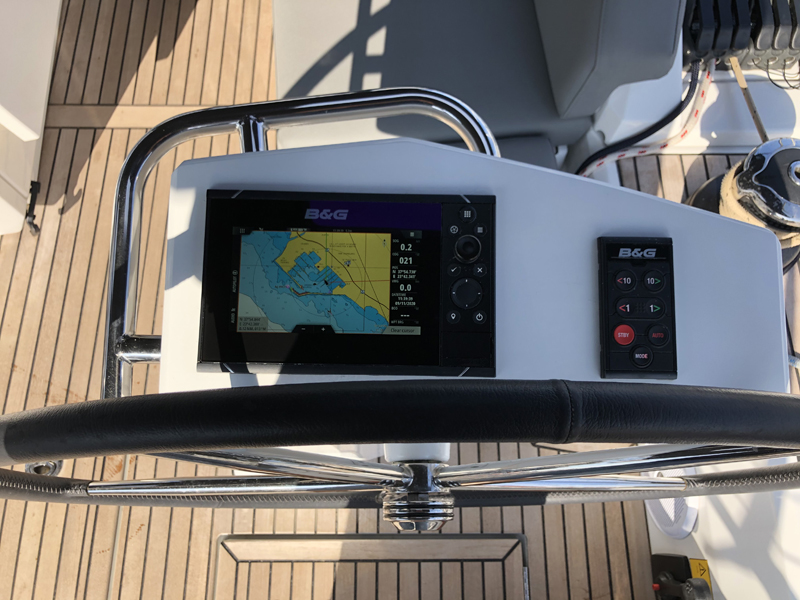 Oceanis 51.1 — photo 2