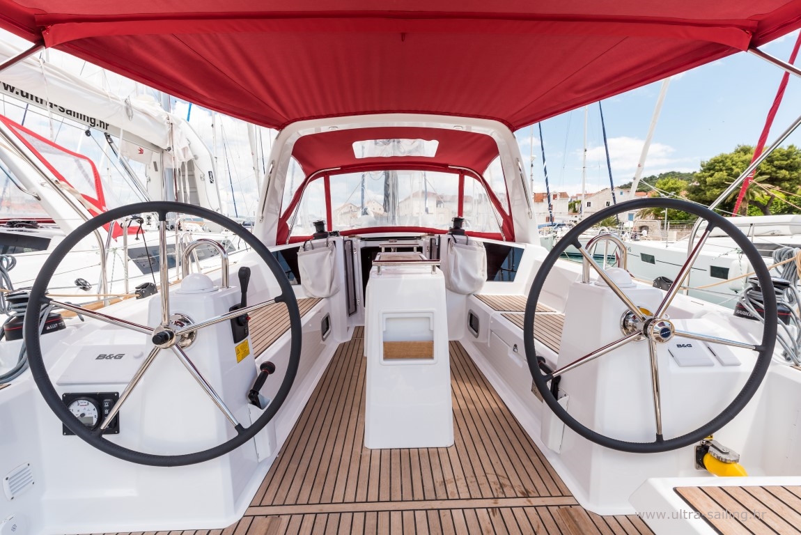 Oceanis 35.1 — photo 20