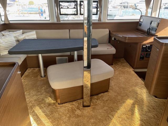 Lagoon 42 — photo 12