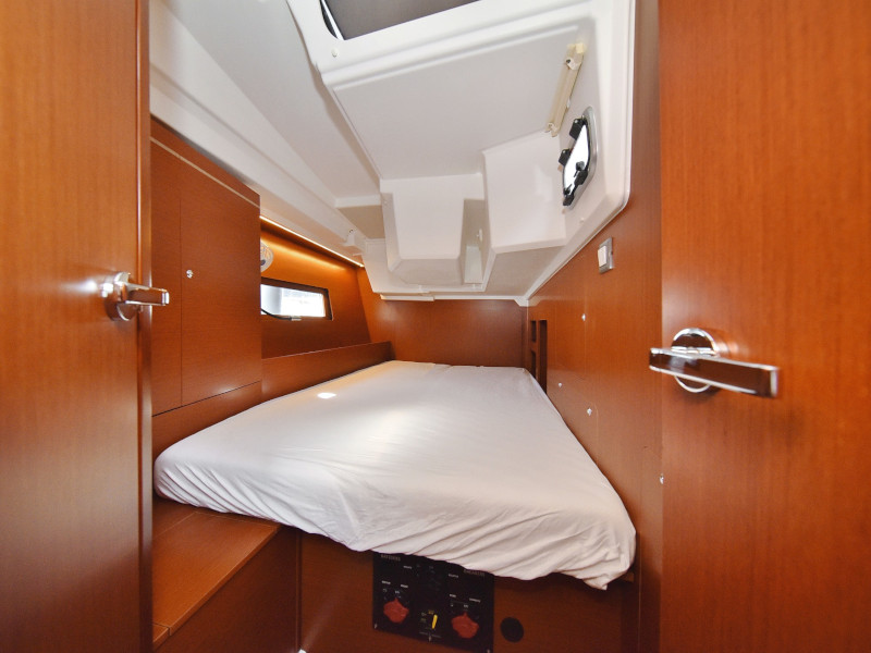 Oceanis 46.1 — photo 70