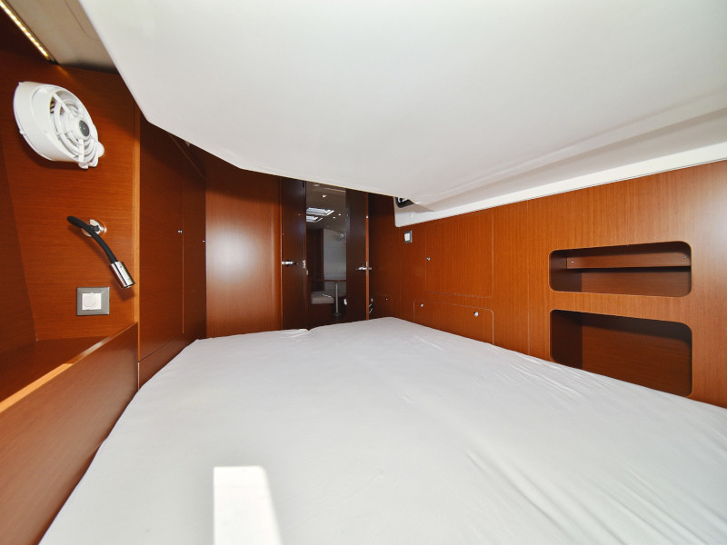 Oceanis 46.1 — photo 10