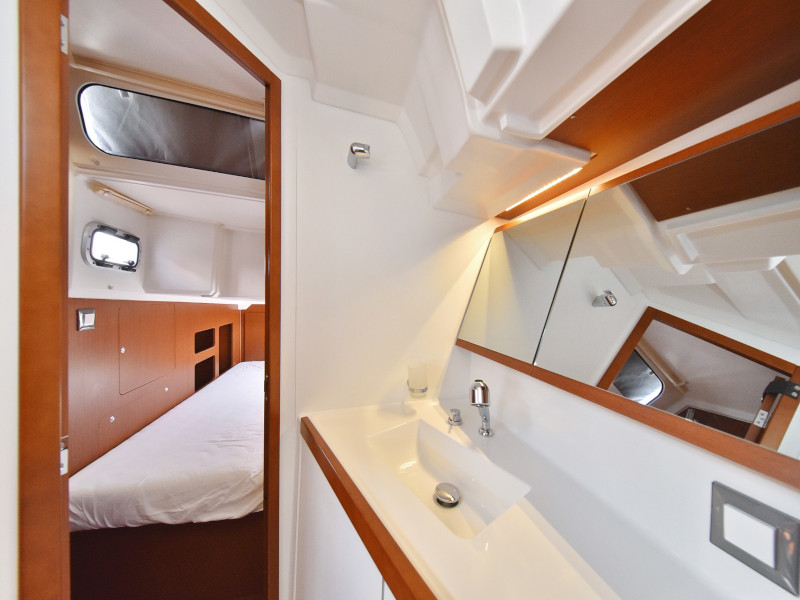 Oceanis 46.1 — photo 87