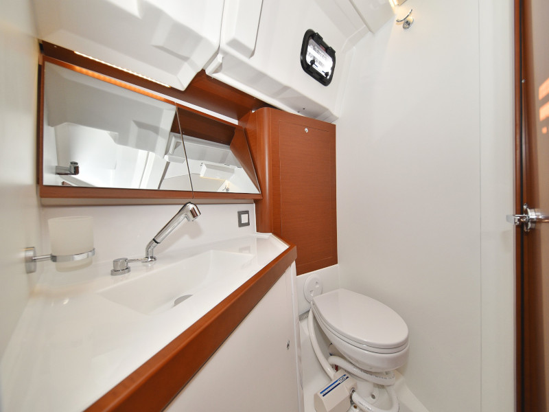 Oceanis 46.1 — photo 16