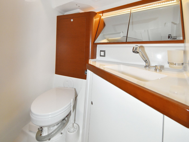 Oceanis 46.1 — photo 42