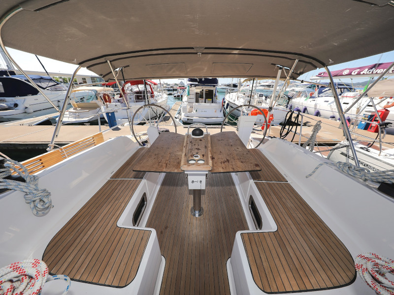 Bavaria Cruiser 46 — photo 40