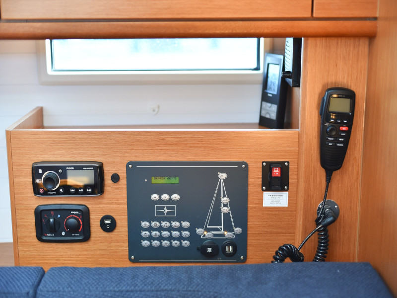 Bavaria Cruiser 46 — photo 32