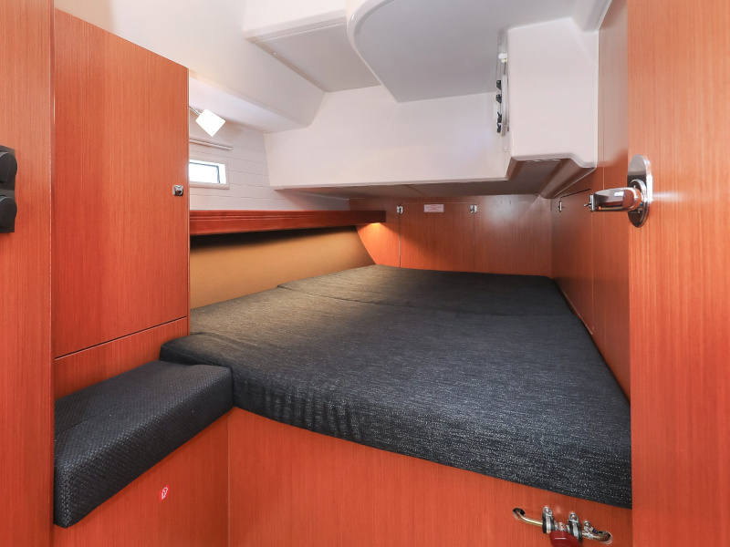 Bavaria Cruiser 46 — photo 24