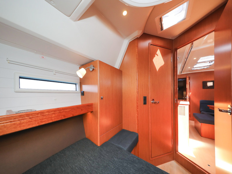 Bavaria Cruiser 46 — photo 43