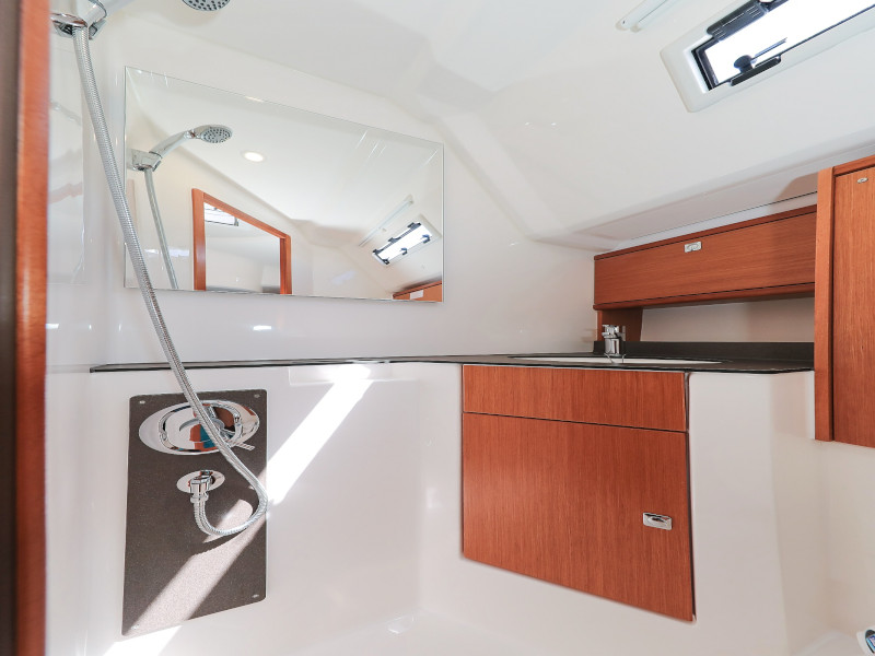 Bavaria Cruiser 46 — photo 16