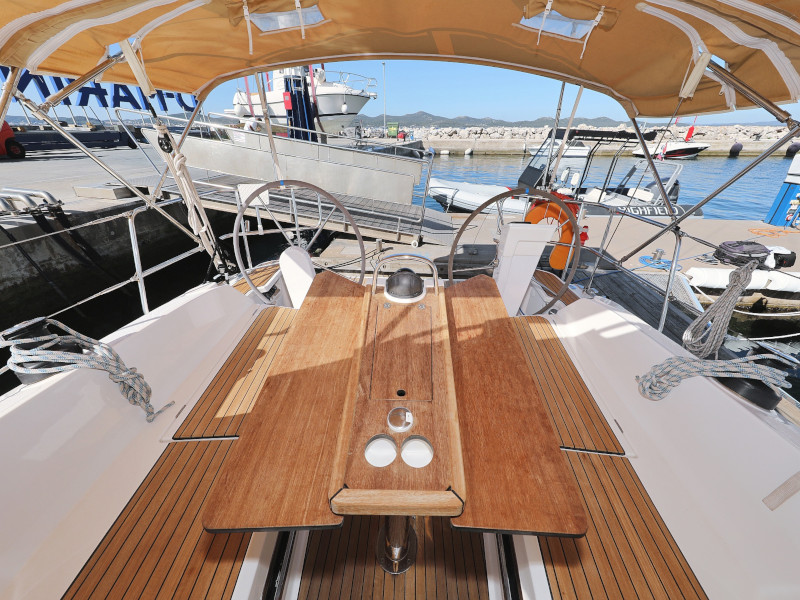Bavaria Cruiser 37 — photo 67