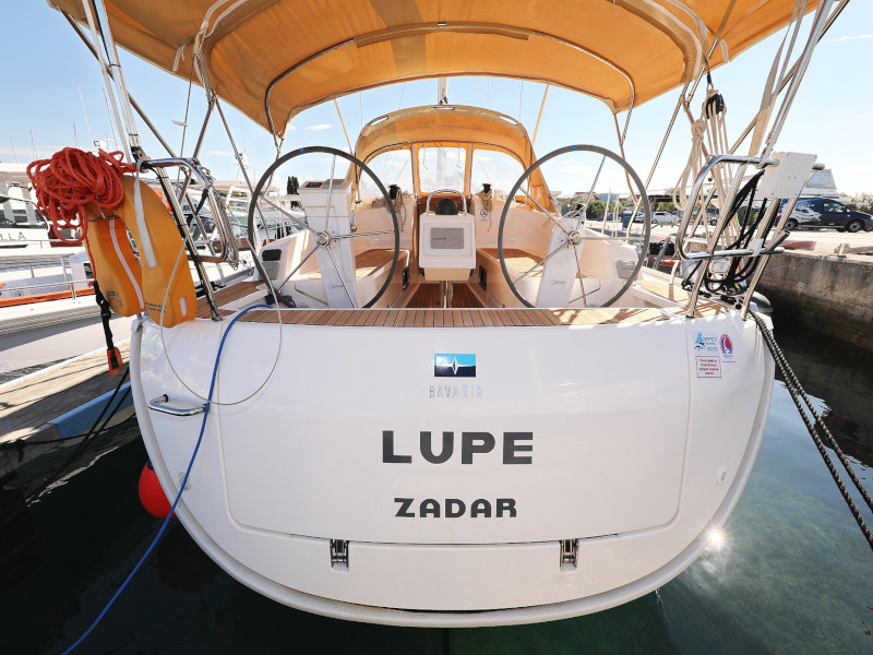 Bavaria Cruiser 37 — photo 45