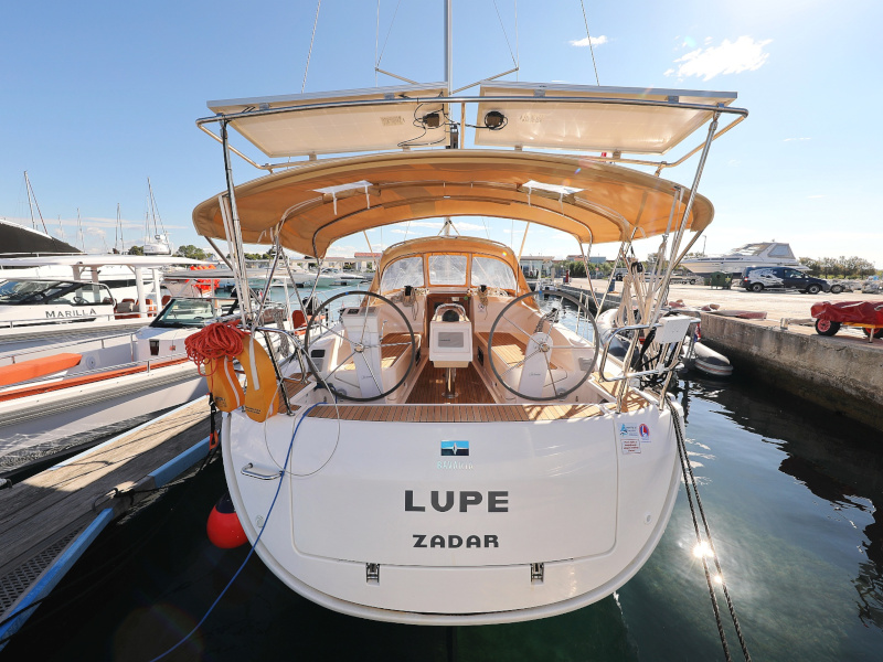 Bavaria Cruiser 37 — photo 100