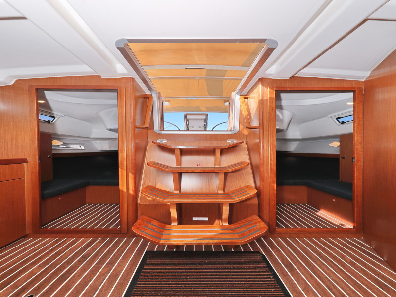 Bavaria Cruiser 37 — photo 59