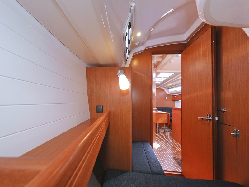 Bavaria Cruiser 37 — photo 57