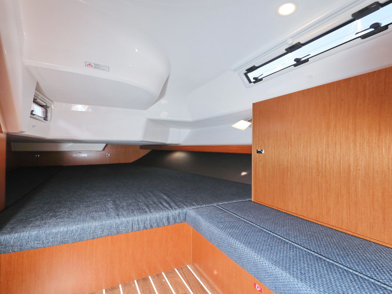 Bavaria Cruiser 37 — photo 54