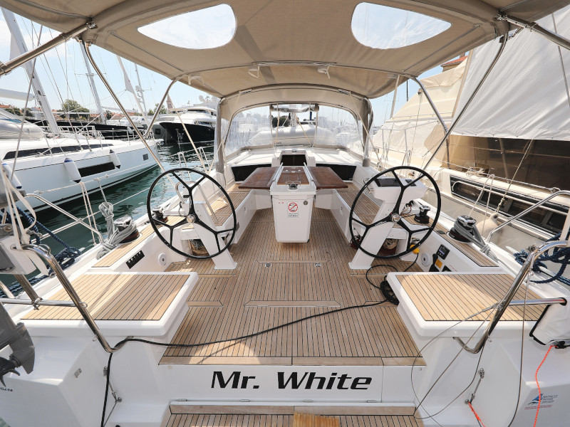 Oceanis 46.1 — photo 31