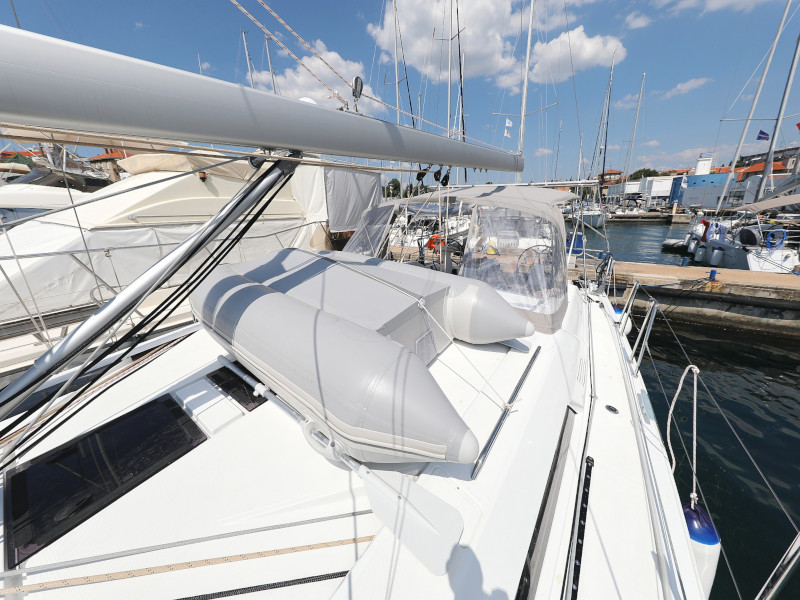 Oceanis 46.1 — photo 10