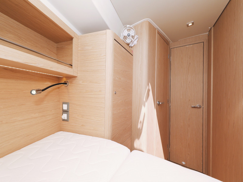 Oceanis 46.1 — photo 24