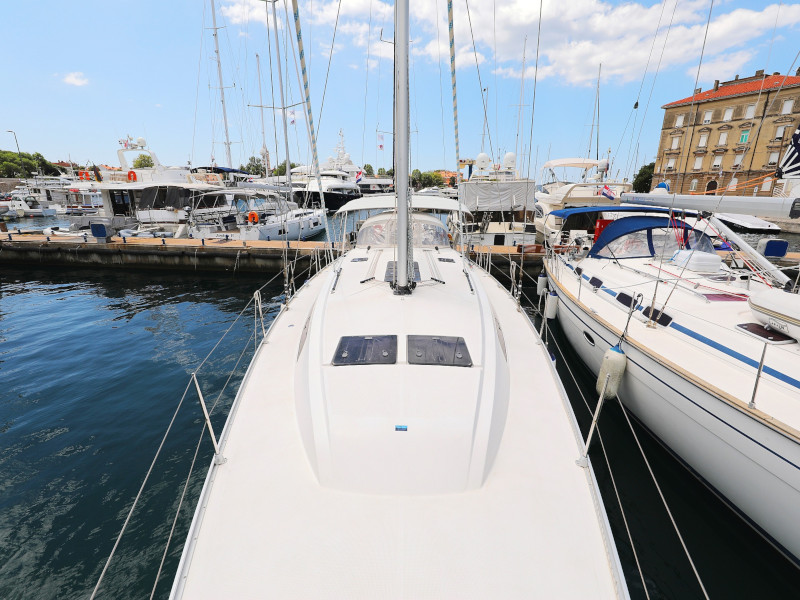 Bavaria Cruiser 46 — photo 38